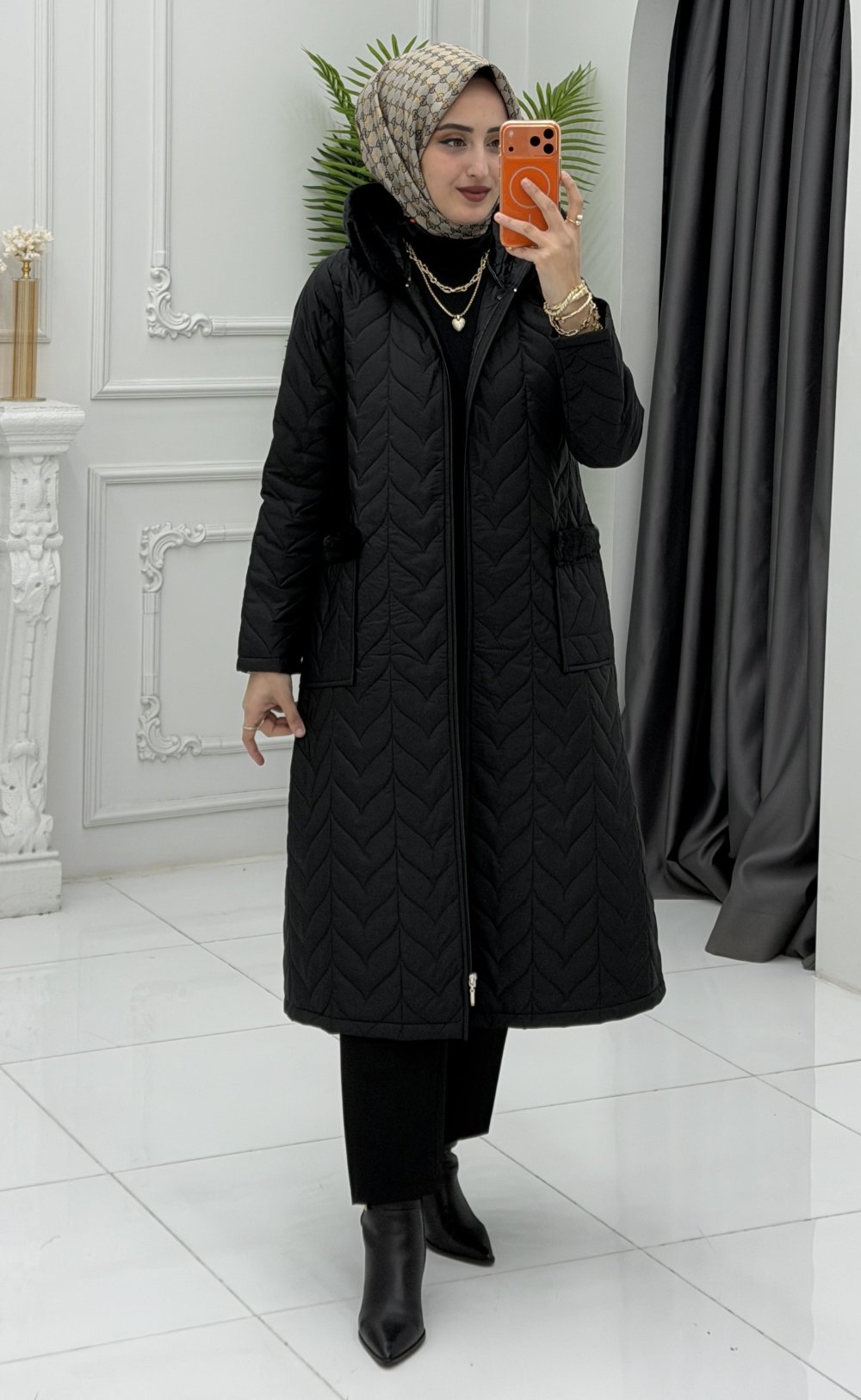 Zehra Şişme Mont Siyah — Siyah
